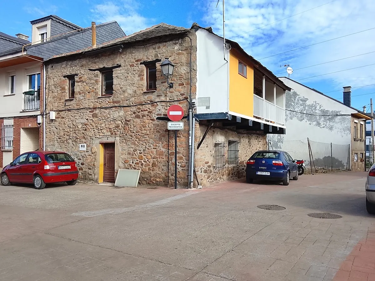 Agencia Inmobiliaria Bierzo Fincas., inmobiliaria