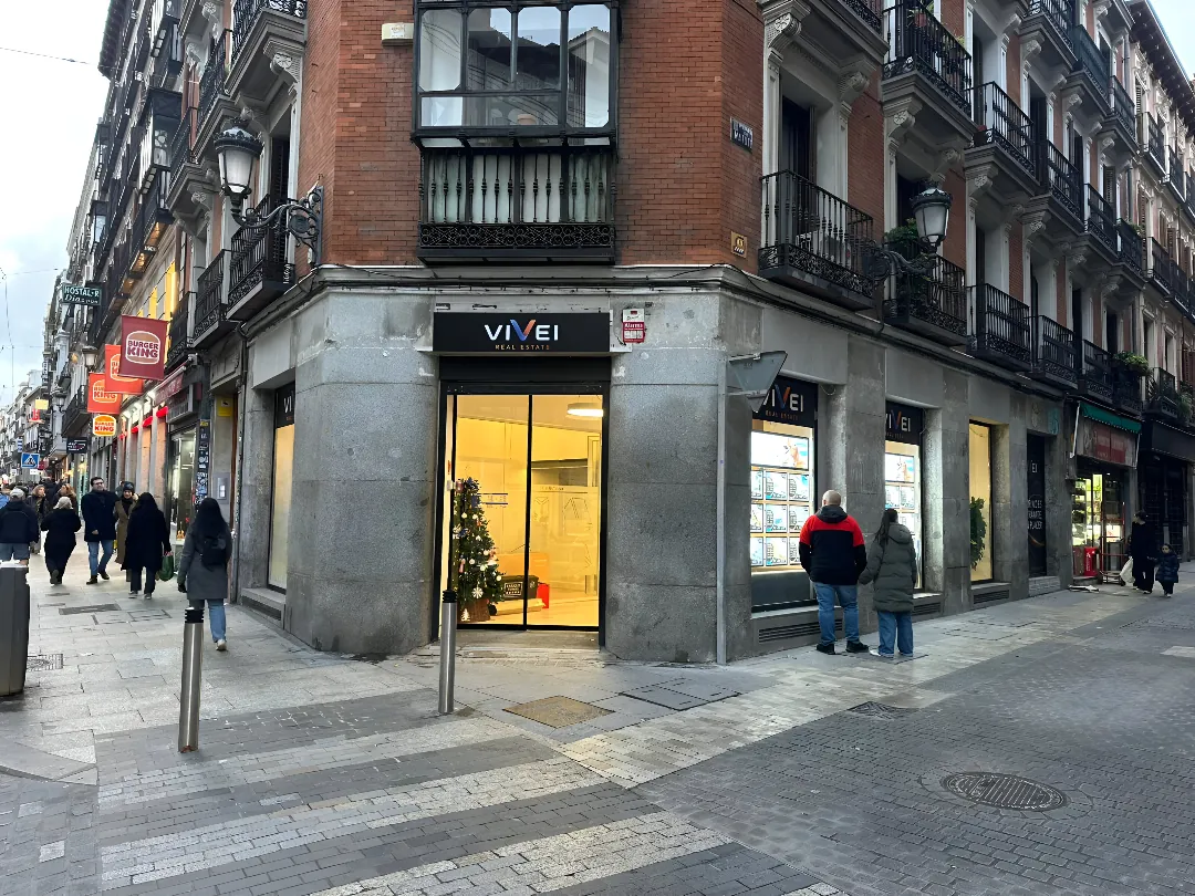 VIVEI Real Estate | Agencia Inmobiliaria en Antón Martín-Huertas-Cortes, inmobiliaria