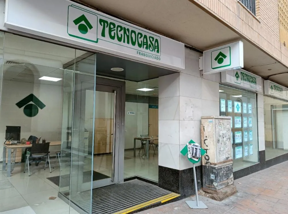 Tecnocasa agencia inmobiliaria, inmobiliaria