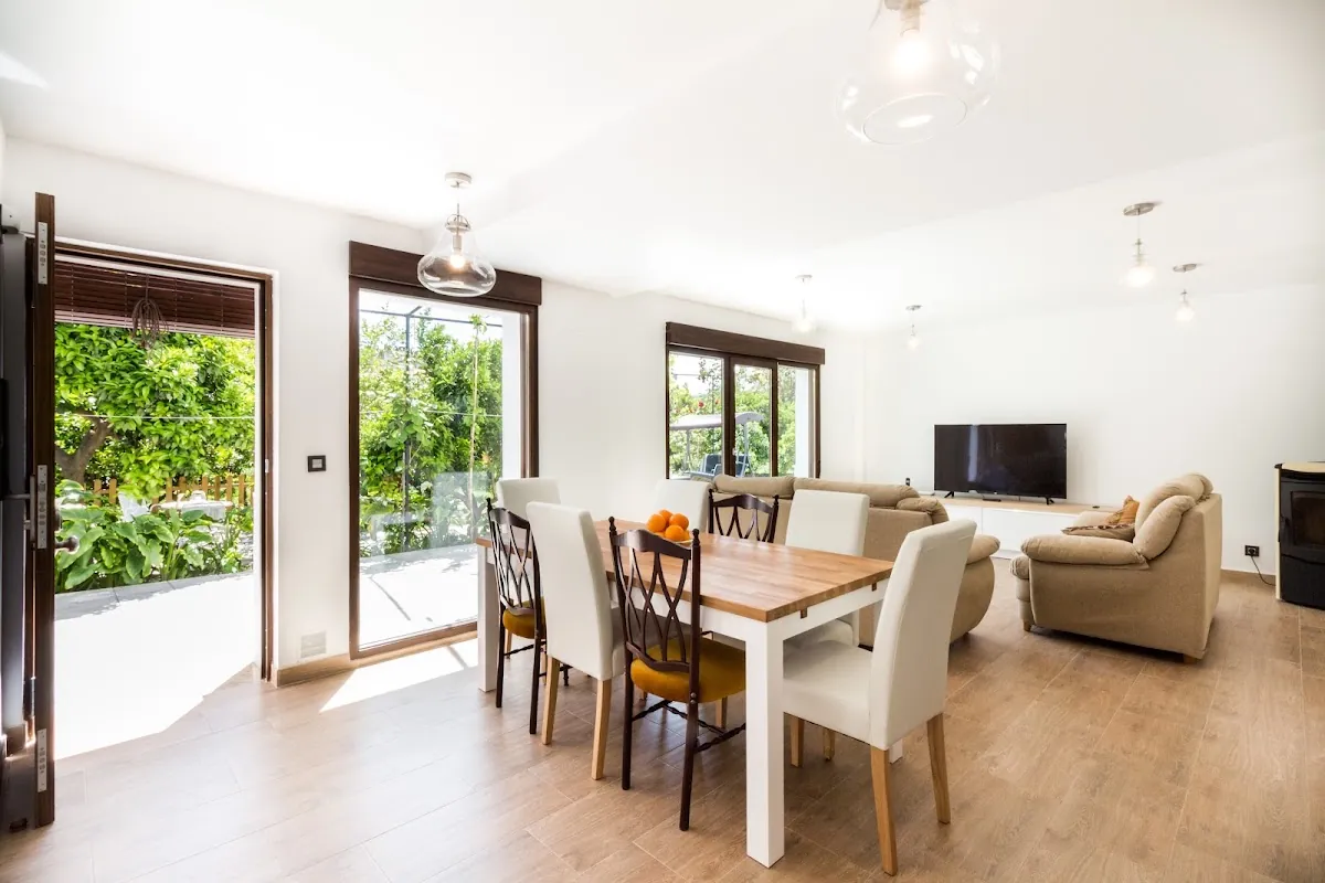 FIDES HOME INMOBILIARIA VALLE DE LECRIN, inmobiliaria