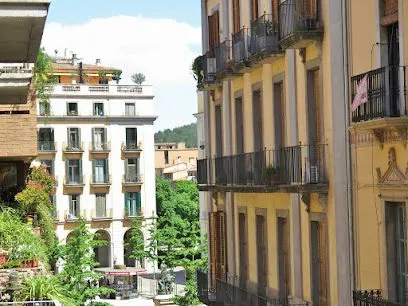 Gènion Immobles, inmobiliaria
