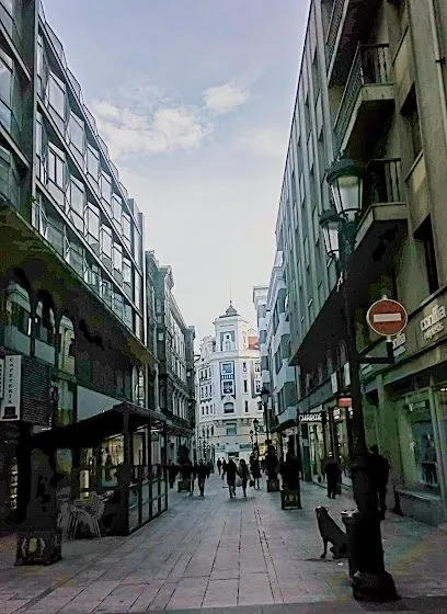 Houses On, inmobiliaria