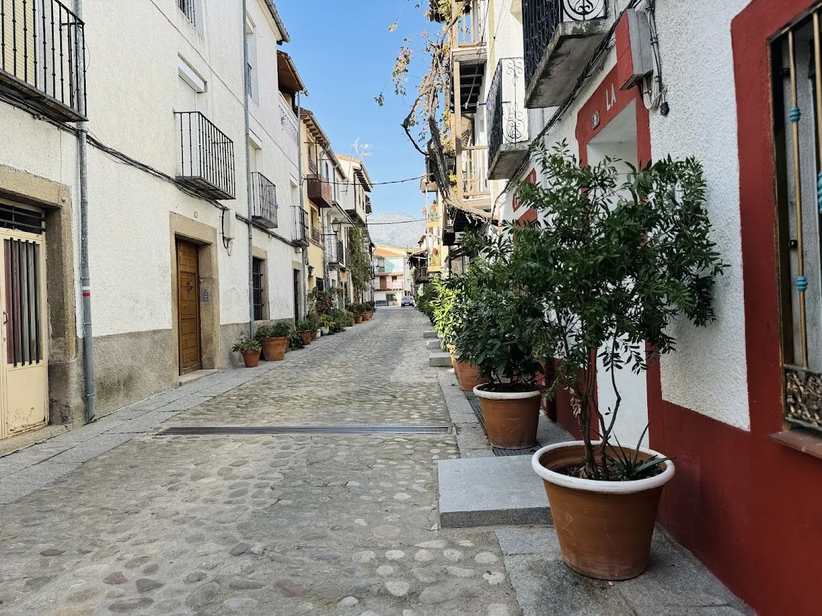 Infinity Inmobiliaria en Candeleda - Poyales del Hoyo, inmobiliaria