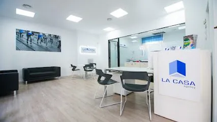 Inmobiliaria La Casa Agency