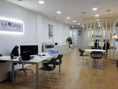 La Casa Agency | Desarrollo Tomares, S.R.L., inmobiliaria