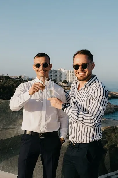 Lucas Froese Real Estate, inmobiliaria