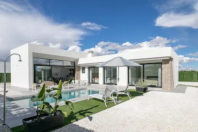 MedCasa Mediterranean Homes, inmobiliaria