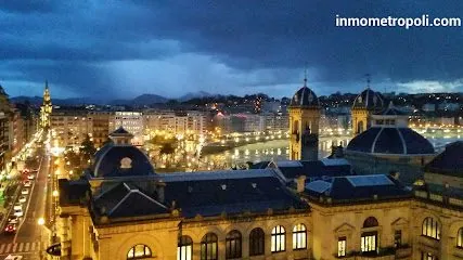 Metrópoli Consultoría Inmobiliaria, San Sebastián - Donostia, inmobiliaria