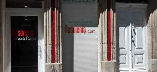Rasolenia (A Coruña), inmobiliaria