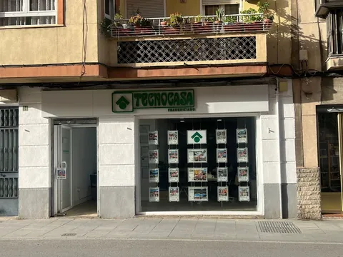 Tecnocasa agencia inmobiliaria